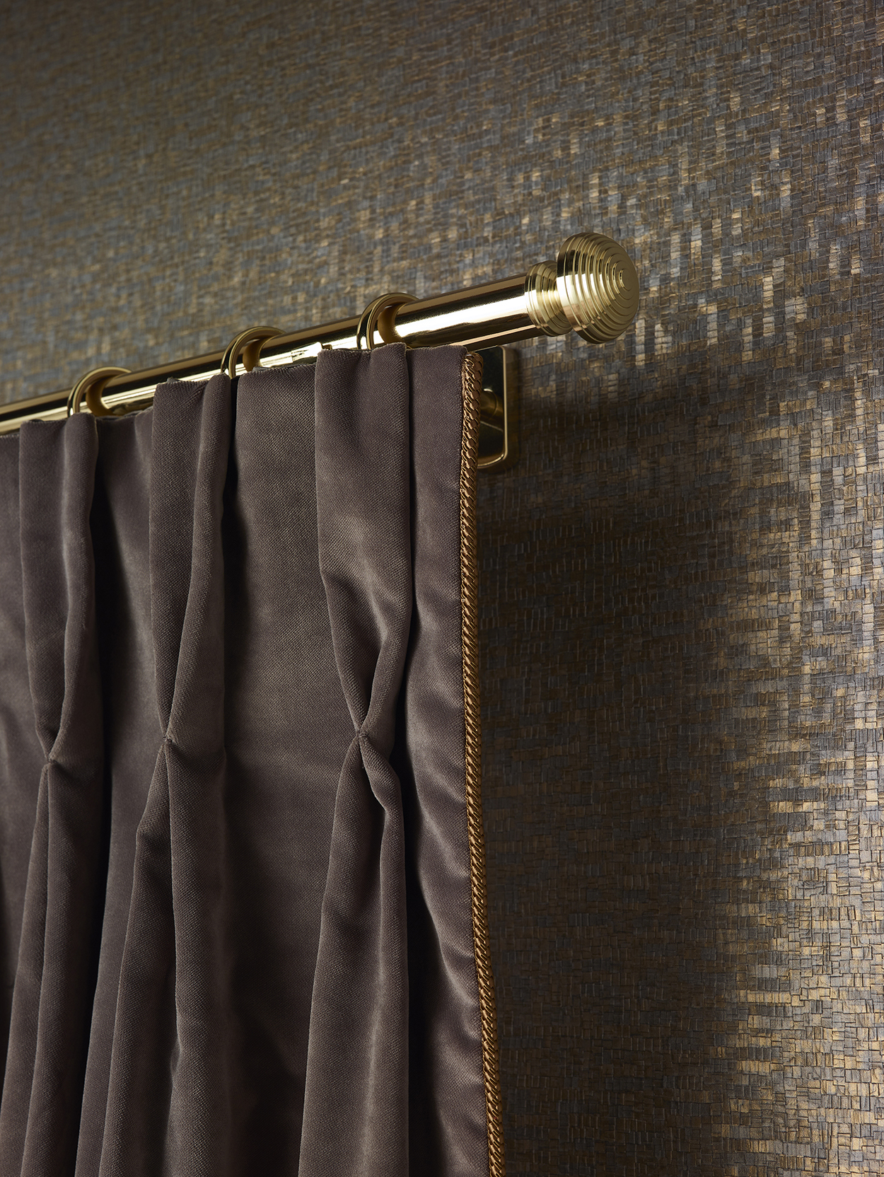 Draperii de catifea pe comandă Regal Decor